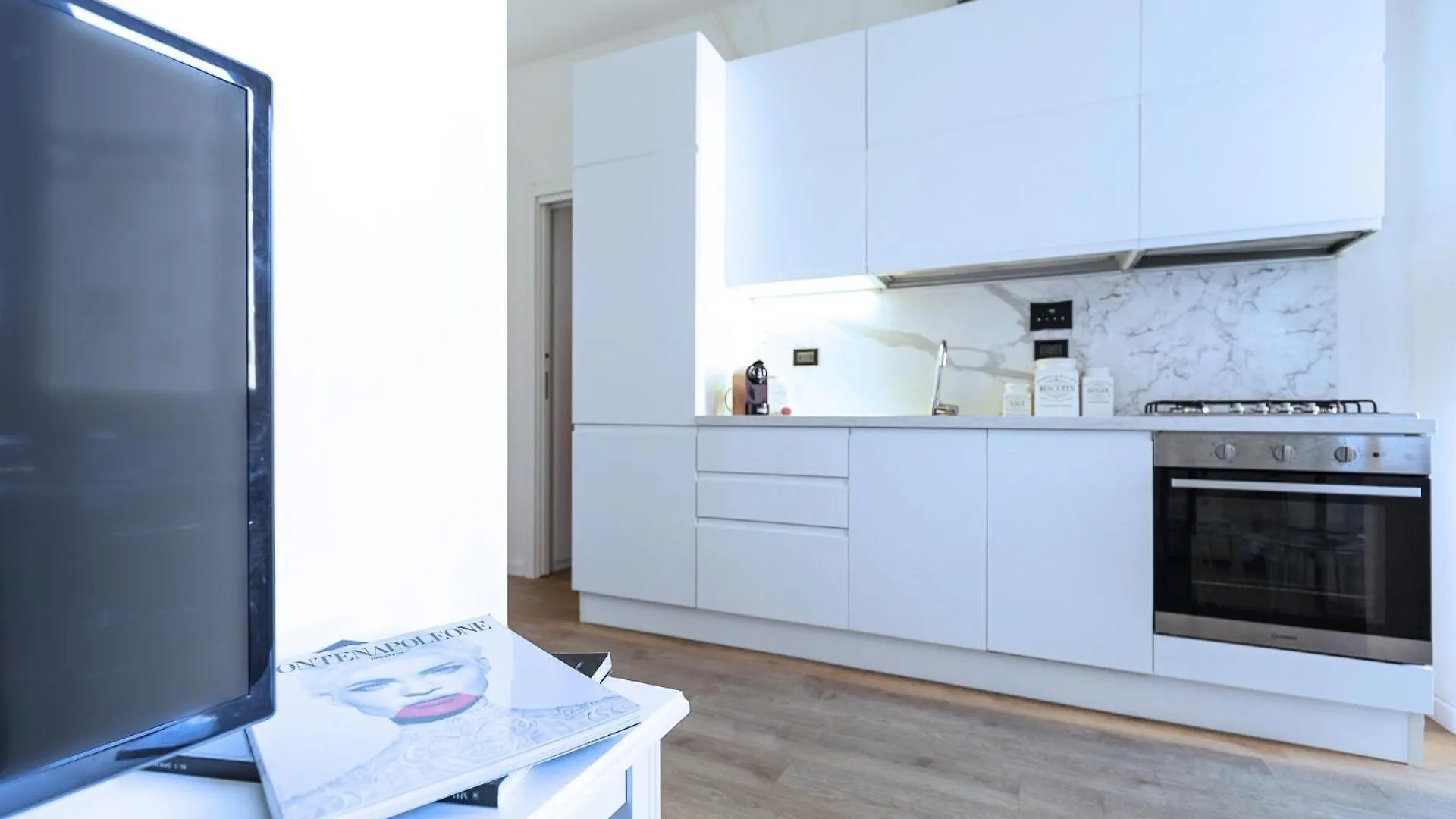 Milano - Porta Romana Free Wi-Fi, Netflix Apartment Milan